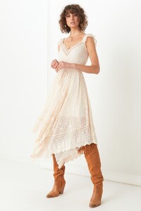 Shot-29-Legauzelacedress-011.jpg