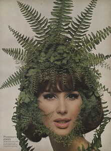 Stern_US_Vogue_January_1st_1965_04.thumb.jpg.1f4742248a21131f39c80d55f4d6447b.jpg