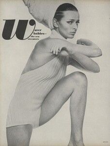 Stern_US_Vogue_May_1966_09.thumb.jpg.2945b8b5e6f091b2d514602564d46e28.jpg