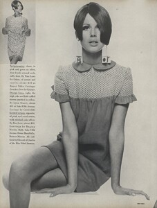 Stern_US_Vogue_May_1966_21.thumb.jpg.e2ff2bbc2b3f299fa07ad14b90c23d6b.jpg