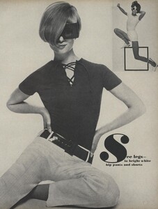 Stern_US_Vogue_May_1966_30.thumb.jpg.f245d08e23e95e2176b31bbaa169d634.jpg