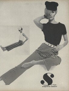 Stern_US_Vogue_May_1966_32.thumb.jpg.bc06aaa0d019d360f443e7cc04f0b30e.jpg