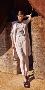 Tapered-Trouser-C21011-S20_1000x2000_637352463315056781_C21011-S20-905-6.jpg