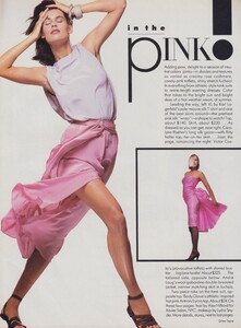 Tapie_US_Vogue_December_1986_01.thumb.jpg.66d2ae4df233b4b857e83868d2136a63.jpg