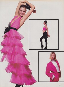 Tapie_US_Vogue_December_1986_02.thumb.jpg.e357691bdb931bbccb302f6c5354fee8.jpg