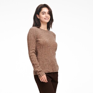 WE92129_CASHMERE_RIBBED_SWEATER_MARLED_BROWN_04.thumb.jpg.ed1a6923e0130061c2d8fd765ddb8ab1.jpg