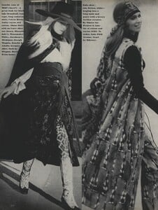 Zachariasen_US_Vogue_July_1970_07.thumb.jpg.75781454fecb3057f891dc2170f77f8c.jpg