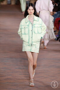 alberta-ferretti-ss21-0028-d404a3.thumb.jpg.f4ed87975c20d0787c92a1f2f7bb0c62.jpg