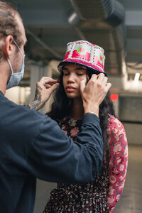 anna-sui-po-bks-rs21-0018.thumb.jpg.48c0c550b89ac5aa1583e6b0bc866302.jpg