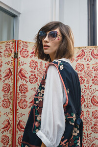 anna-sui-po-bks-rs21-0024.thumb.jpg.9e2d81630139ae4547a5d90467fe21ea.jpg