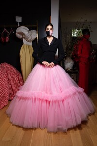 backstage-defile-christian-siriano-printemps-ete-2021-new-york-coulisses-101.thumb.JPG.cbe653028236bfeda5f7e593d967d693.JPG