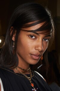 backstage-defile-ports-1961-printemps-ete-2021-milan-coulisses-206.thumb.jpg.3bfce60517e71825922034547979bf57.jpg