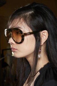 backstage-defile-ports-1961-printemps-ete-2021-milan-coulisses-217.thumb.jpg.870d6b562bbc88691cbb6e14ea202f74.jpg