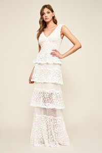 beh18841lbr_ivory_petal_front.jpg