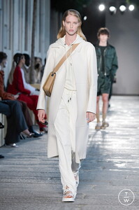 boss-ss21-0027-d7620c.thumb.jpg.818fa56f6edaaccbb79fc04f0b0c0562.jpg