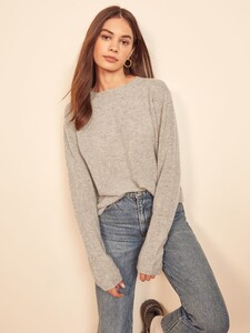 cashmere-boyfriend-sweater-light_grey-1.jpg