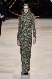 defile-celine-automne-hiver-2020-2021-paris-look-109.thumb.jpg.c792a1cba71cc54ef50d5a3e27896434.jpg