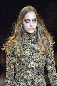 detail-defile-celine-automne-hiver-2020-2021-paris-detail-297.thumb.jpg.7c90b0dd318c2c6953f6c85e2c4c3a7b.jpg