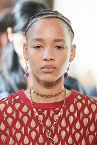 detail-defile-ports-1961-printemps-ete-2021-milan-detail-167.thumb.jpg.838d913a1fcf67cf31809ed7ffc25a5e.jpg