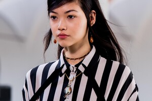 detail-defile-ports-1961-printemps-ete-2021-milan-detail-33.thumb.jpg.baa2bf21806b3fb73b43766a04099690.jpg