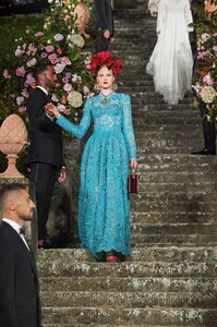 dolcegabbana_altamoda_firenze2020_catwalk-42.thumb.jpg.665d7db3959dc5a8271a0f894c7a1b06.jpg