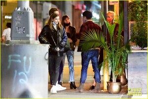 dylan-sprouse-barbara-palvin-out-with-friends-57.jpg