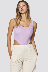 top-geripptes-en-lila-freshlions-PB8651-a.thumb.jpg.45029e856a515d80ac95529cf69bb691.jpg