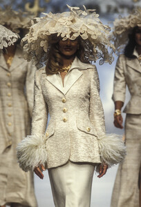 jacques-fath-ss-1994-2.thumb.jpg.6f707246208cac0eebda6d8522245cd1.jpg