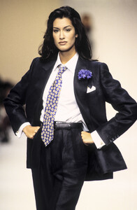 lanvin-ss-1993-9.thumb.jpg.130fa8a76de507f80fcd55736d62736c.jpg