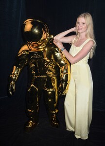 lara-stone-at-omega-50th-anniversary-moon-landing-dinner-in-london-07-11-2019-1.jpg