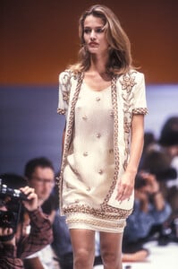 laura-biagiotti-ss-1991-1.thumb.jpg.f6d64b92c5d665638bab4bf2c704a10c.jpg