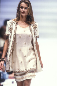 laura-biagiotti-ss-1991-2.thumb.jpg.2838449cff50828bb456fb4a3850148d.jpg