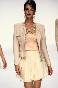 lolita-lempicka-ss-1991.thumb.jpg.0d461899916c845434733589fcff56e9.jpg