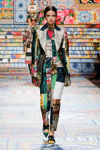 look01-9df328.thumb.jpg.770dde76a26dbf7294ba92db283b23a2.jpg