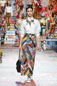 look67-421080.thumb.jpg.a35fe8e88e7299b635f6bd055696e6fe.jpg