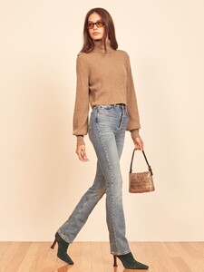 luisa-sweater-camel-2.jpg