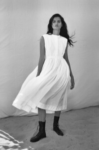 merlette-spring-2021-24.thumb.jpg.3fd424c395b89b4a98a0a2178eef94a4.jpg