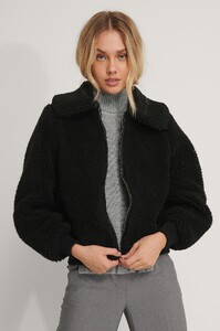 nakd_cropped_teddy_jacket_1018-005353-0002_03a.jpg