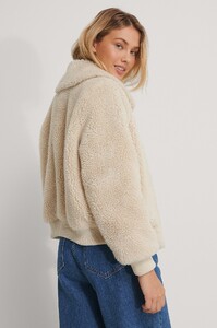 nakd_cropped_teddy_jacket_1018-005353-0005_02b.jpg