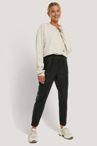 nakd_elastic_waist_pu_pants_1660-000099-0002_01c.jpg