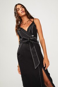 naomimididress_closeup_1024x.jpg