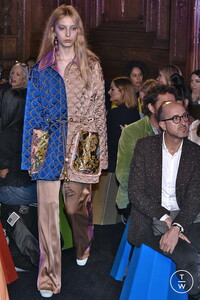 peter-pilotto-aw18-0013-f42590.thumb.jpg.4380c1bf76205e81fc8bfc0f73d158e5.jpg