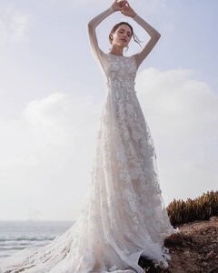talishurincouture_118472465_359651331863756_1009769487172552692_n.jpg