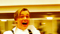 titanic-thenotebook-parallels-18.gif.3aa0d819f5bce1ac3d364d14668f352c.gif