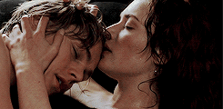 titanic-thenotebook-parallels-37.gif.dfe12e61534d59c9436182cb302e1cc1.gif