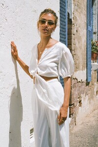 tops-ella-tie-top-1_720x.jpg