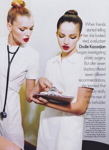 von_Unwerth_US_Vogue_June_1997_02.thumb.jpg.76ba7b2f778bafca69180aab773adfc6.jpg