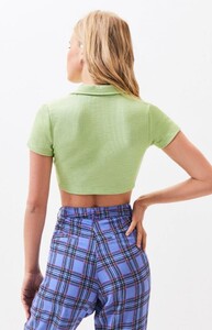 womens-motel-rocks-tops-shen-crop-top-lime_3.thumb.jpg.0e55efbcb34f356975f8b07dcd429af8.jpg