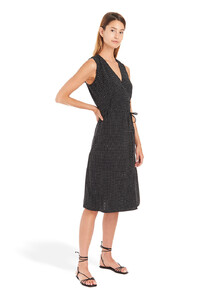 wrap_dress_black_0257.jpg