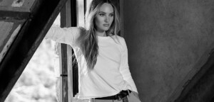 10.2_20.WOMENS_TOPS.DESKTOP.thumb.jpg.391aa23c17024995e788c62782709d2e.jpg